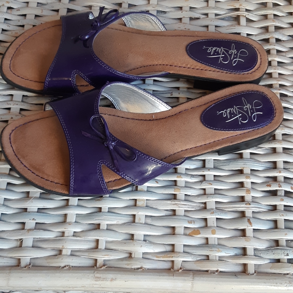 Astr Women's Purple Slide Sandals - Picture 2 of 6